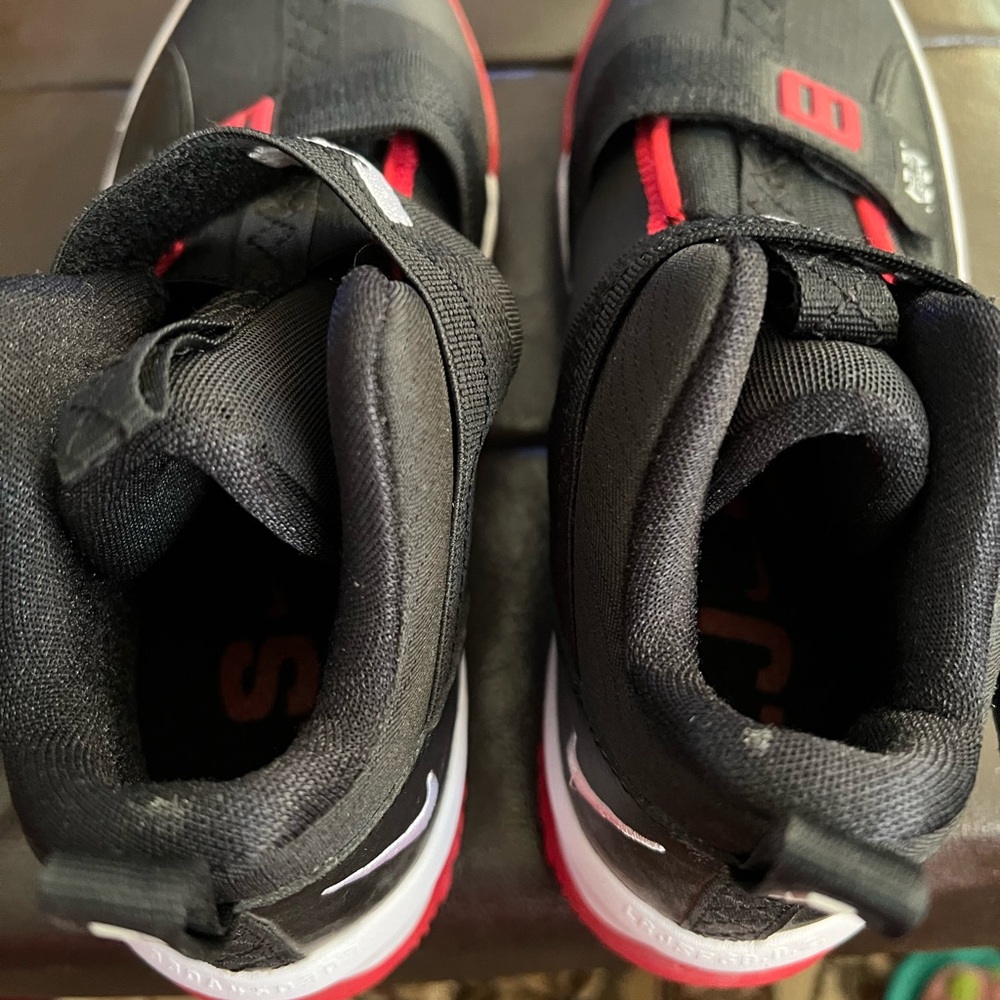 Nike Kids Black and Red Slip-On Sneakers